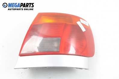 Стоп за Audi A4 Sedan B5 (11.1994 - 09.2001), седан, позиция: дясна