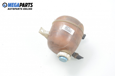 Казанче за антифриз за Renault Megane Scenic (10.1996 - 12.2001) 2.0 i (JA0G), 114 к.с.