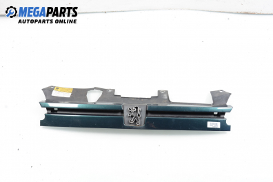 Решетка за Peugeot 306 Hatchback (01.1993 - 10.2003), хечбек, позиция: предна