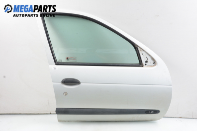 Врата за Renault Megane I Hatchback (08.1995 - 12.2004), 4+1 вр., хечбек, позиция: предна, дясна