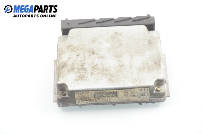 Компютър двигател за Volvo S70 Sedan (11.1996 - 11.2000) 2.4, 140 к.с., № Denso MB079700-8890