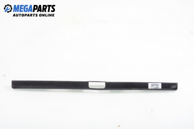 Лайсна заден капак за Volkswagen Golf III Hatchback (08.1991 - 07.1998), позиция: задна