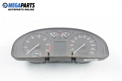 Километраж за Volkswagen Passat Variant B5 (05.1997 - 12.2001) 1.8, 125 к.с., № 3B0 919 890