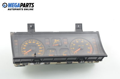 Километраж за Renault 19 I Hatchback (01.1988 - 09.1994) 1.7 (B/C53B), 73 к.с.