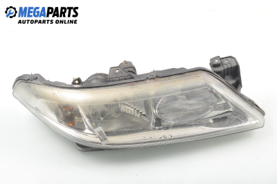 Фар за Renault Laguna II Grandtour (03.2001 - 12.2007), комби, позиция: дясна