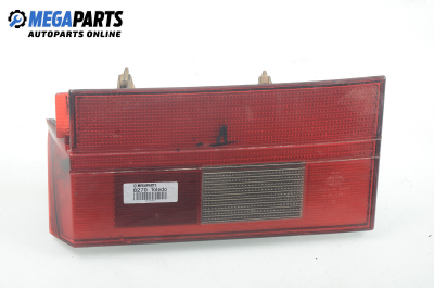 Вътрешен стоп за Seat Toledo I Sedan (01.1991 - 10.1999), хечбек, позиция: дясна