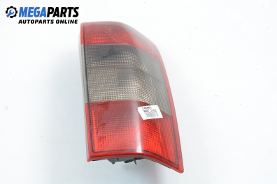 Стоп за Opel Omega B Estate (03.1994 - 07.2003), комби, позиция: дясна