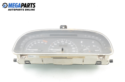 Километраж за Renault Laguna I Hatchback (11.1993 - 08.2002) 2.0 (B56C/H/N), 113 к.с.
