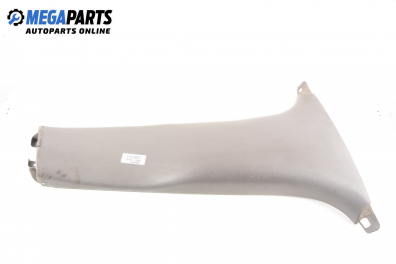 Интериорна пластмаса за Ford Focus I Estate (02.1999 - 12.2007), 4+1 вр., комби, позиция: дясна