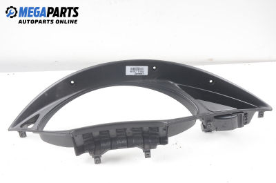 Интериорна пластмаса километраж за Ford Focus I Hatchback (10.1998 - 12.2007), 4+1 вр., хечбек