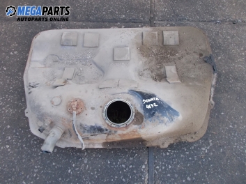 Резервоар за горивото за Hyundai Sonata IV Sedan (03.1998 - 12.2005) 2.0 16V, седан