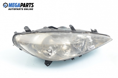 Фар за Peugeot 307 Hatchback (08.2000 - 12.2012), хечбек, позиция: дясна