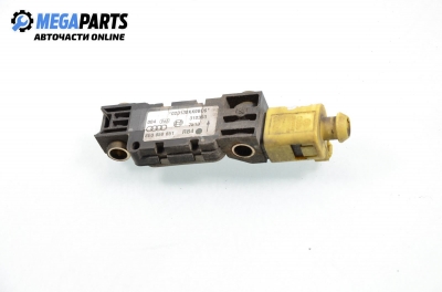 Сензор airbag за Audi A8 Sedan II (10.2002 - 07.2010), № 8E0 959 651