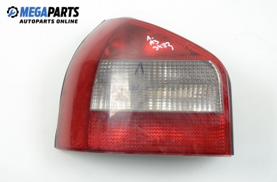 Стоп за Audi A3 Hatchback I (09.1996 - 05.2003), позиция: лява