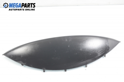Интериорна пластмаса за Nissan Primera Hatchback III (01.2002 - 06.2007), хечбек