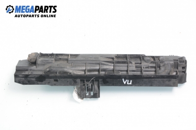 Стойка на радиатора за BMW 3 Series E90 Touring E91 (09.2005 - 06.2012) 318 i, 136 к.с., № 17107524914
