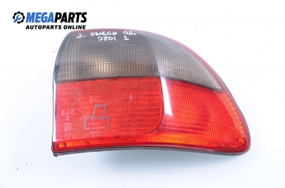 Стоп за Opel Omega B Sedan (03.1994 - 07.2003), седан, позиция: дясна