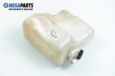 Казанче за антифриз за Mitsubishi Pajero III SUV (01.1999 - 01.2007) 3.2 Di-D, 165 к.с.