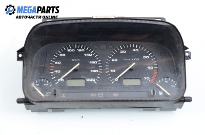 Километраж за Volkswagen Golf III Hatchback (08.1991 - 07.1998) 1.4, 60 к.с.