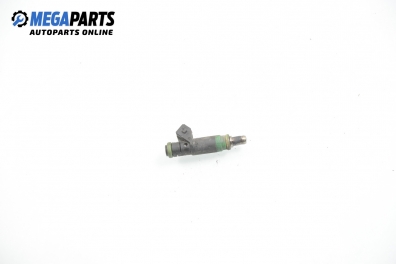Дюза бензин за Ford Fiesta V Hatchback (11.2001 - 03.2010) 1.4 16V, 80 к.с.