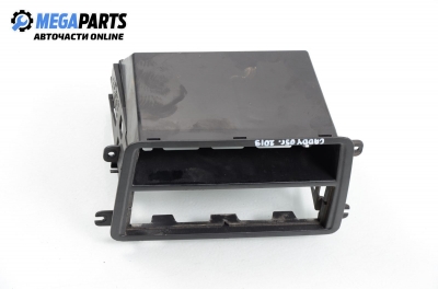 Интериорна пластмаса за Volkswagen Caddy III Box (03.2004 - 05.2015)