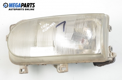 Фар за Nissan Vanette CARGO Box (09.1994 - 05.2002), товарен, позиция: лява