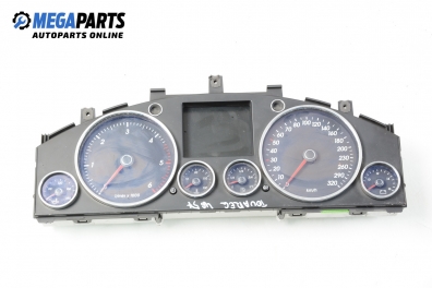 Километраж за Volkswagen Touareg SUV (10.2002 - 01.2013) 5.0 V10 TDI, 313 к.с.