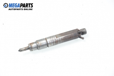 Дюза дизел за Volkswagen Golf IV Hatchback (08.1997 - 06.2005) 1.9 TDI, 90 к.с., № 028 302 01G
