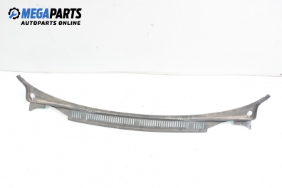 Кора под чистачки за Volkswagen Touran Minivan (02.2003 - 05.2010)