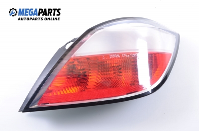 Стоп за Opel Astra H Hatchback (01.2004 - 05.2014), хечбек, позиция: дясна