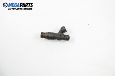 Дюза бензин за Volkswagen Passat Sedan B5.5 (10.2000 - 12.2005) 2.3 V5, 170 к.с.