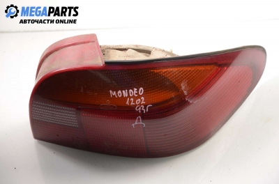 Стоп за Ford Mondeo I Hatchback (02.1993 - 08.1996), хечбек, позиция: дясна