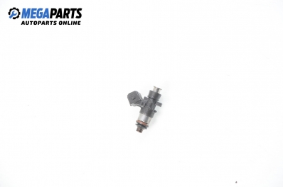 Дюза бензин за Renault Clio III Hatchback (01.2005 - 12.2012) 1.2 16V (BR02, BR0J, BR11, CR02, CR0J, CR11), 75 к.с.