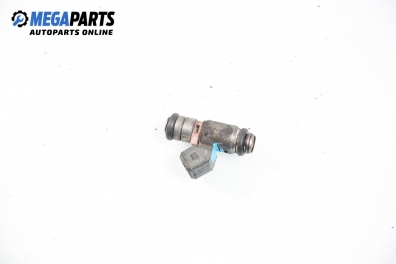 Дюза бензин за Renault Clio II Hatchback (09.1998 - 09.2005) 1.2 16V (BB05, BB0W, BB11, BB27, BB2T, BB2U, BB2V, CB05...), 75 к.с.