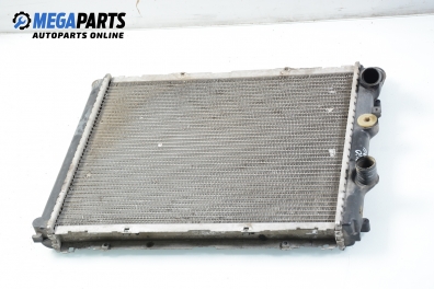 Воден радиатор за Renault Clio II Hatchback (09.1998 - 09.2005) 1.2 16V (BB05, BB0W, BB11, BB27, BB2T, BB2U, BB2V, CB05...), 75 к.с.