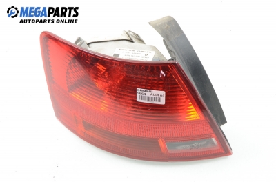 Стоп за Audi A4 Sedan B7 (11.2004 - 06.2008), комби, позиция: лява, № 8E9 945 095 E