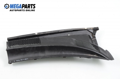Кора под чистачки за Toyota Yaris Hatchback I (01.1999 - 12.2005), 2+1 вр., хечбек, позиция: дясна