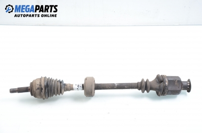 Полуоска за Renault Clio II Hatchback (09.1998 - 09.2005) 1.2 (BB0A, BB0F, BB10, BB1K, BB28, BB2D, BB2H, CB0A...), 58 к.с., позиция: дясна