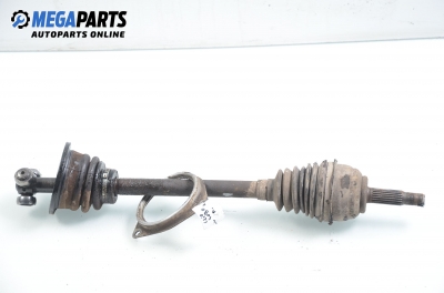 Полуоска за Renault Clio II Hatchback (09.1998 - 09.2005) 1.2 (BB0A, BB0F, BB10, BB1K, BB28, BB2D, BB2H, CB0A...), 58 к.с., позиция: лява