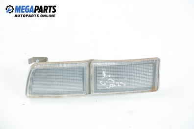 Бленда за броня за Volkswagen Golf III Hatchback (08.1991 - 07.1998), позиция: дясна, Bosch