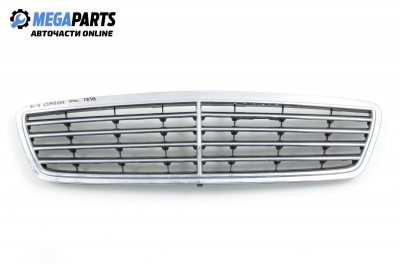 Решетка за Mercedes-Benz C-Class Sedan (W203) (05.2000 - 08.2007), седан, позиция: предна