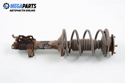 Макферсон за Nissan Primera Hatchback I (06.1990 - 06.1996), хечбек, позиция: задна, дясна