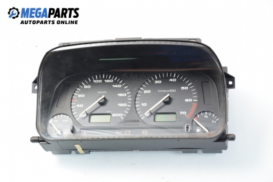 Километраж за Volkswagen Golf III Hatchback (08.1991 - 07.1998) 1.6, 75 к.с., № 5 3923 247 40 2