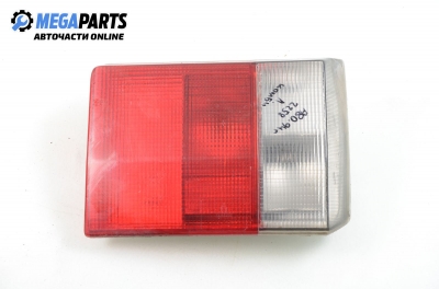 Вътрешен стоп за Audi 80 Avant B4 (09.1991 - 01.1996), комби, позиция: лява