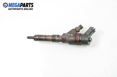 Дюза дизел за Peugeot 206 Hatchback (08.1998 - 12.2012) 2.0 HDI 90, 90 к.с., № 9635196580