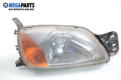Фар за Ford Fiesta IV Hatchback (08.1995 - 09.2002), позиция: дясна