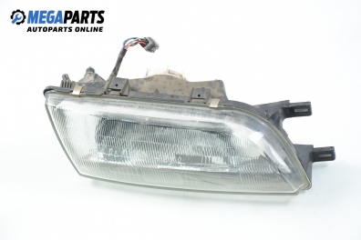 Фар за Nissan Almera I Hatchback (07.1995 - 07.2001), хечбек, позиция: дясна