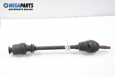 Полуоска за Renault Clio I Hatchback (05.1990 - 09.1998) 1.9 D (B/C/S576, B/C/S57L), 64 к.с., позиция: дясна