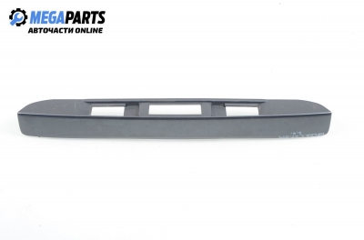 Лайсна заден капак за Mazda 2 Hatchback I (02.2003 - 06.2007), хечбек