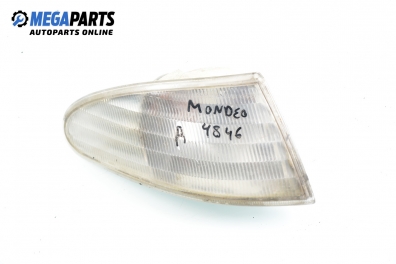 Мигач за Ford Mondeo I Sedan (02.1993 - 08.1996), седан, позиция: дясна